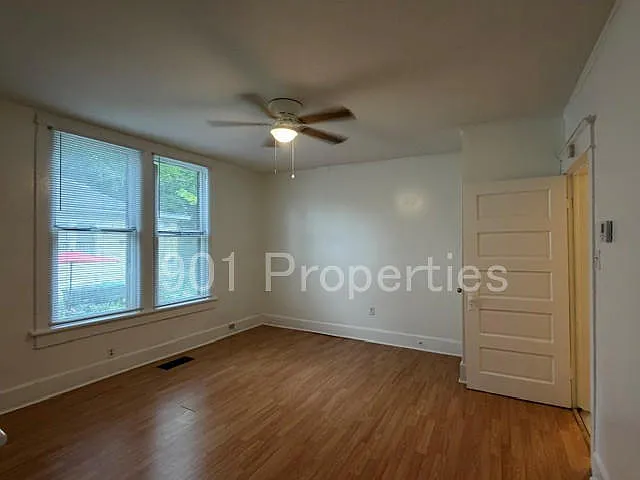 2108 Jefferson Ave #102 — Photo 3