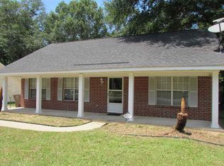 6300 Summer Place Dr N, Mobile, AL 36618
