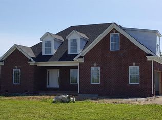 100 Saint Elmos Ct, Georgetown, KY 40324