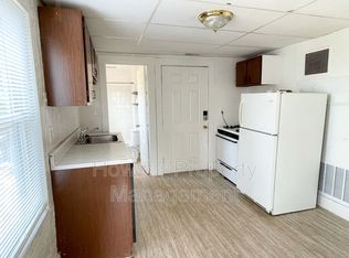 809 Nantasket Ave APT 6, Hull, MA 02045