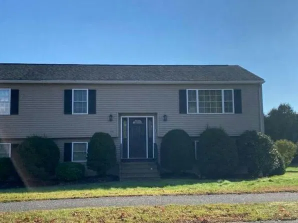 55 Sunny Ave, Webster, MA 01570