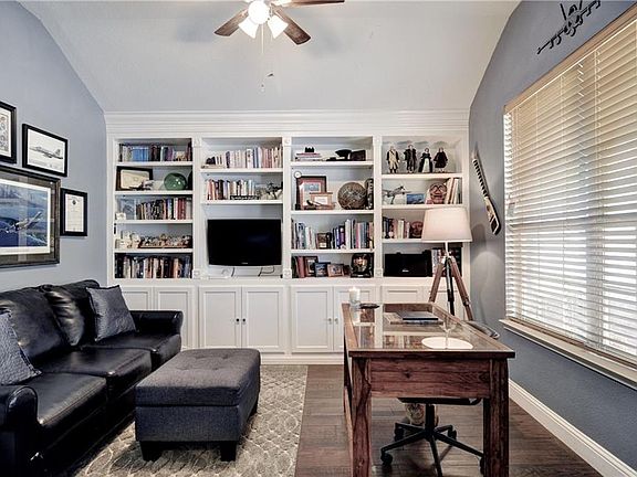 4th image of 5905 Paloma Blanca Dr