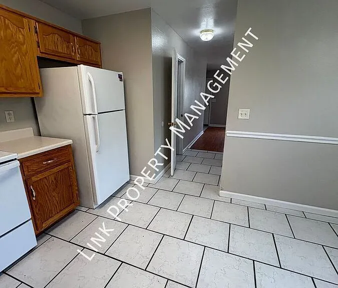 1106 Carline Rd #B — Photo 45