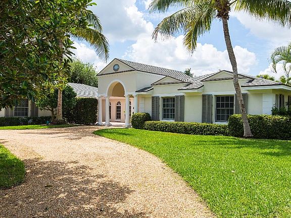 4th image of 1801 Ocean Dr