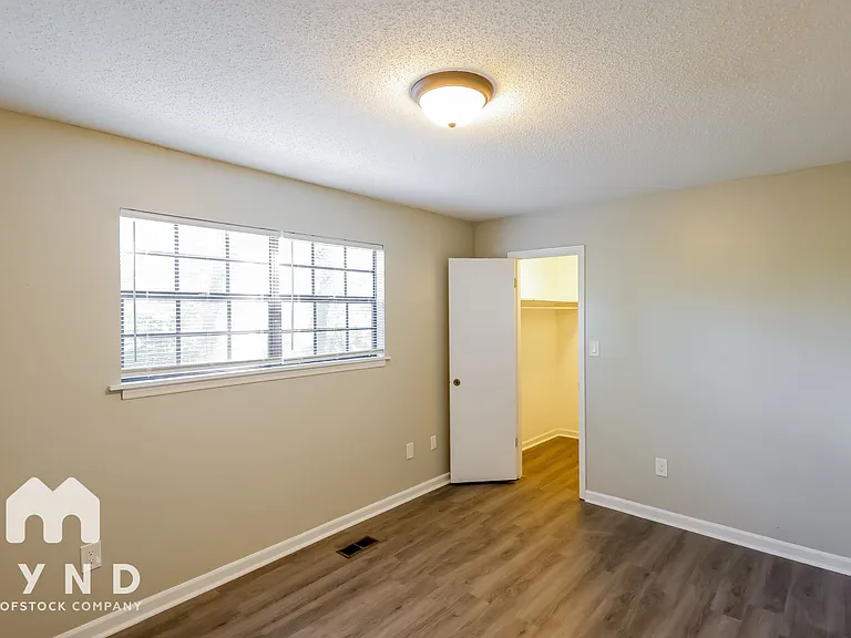3767 Chestnut Ridge Ln — Photo 14