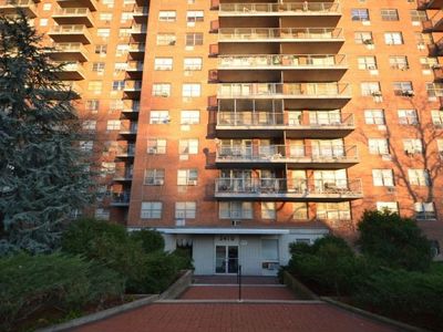3410 De Reimer Ave APT 8E, Bronx, NY, 10475