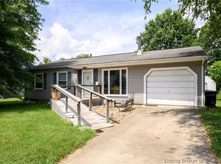 818 Lilly Lane, Jeffersonville, IN 47130