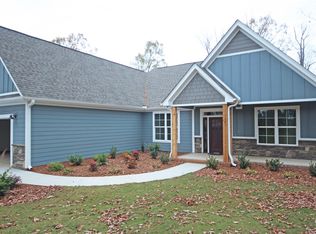 121 Percy Ave, Greenville, SC 29609