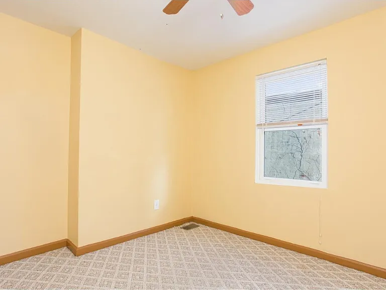 2545 Ellsworth St — Photo 11