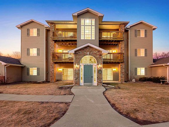 2nd image of 2824 Triple Crown Ln Unit 12