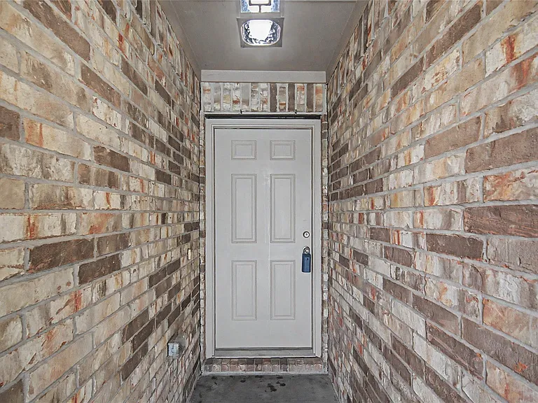 16430 Rodeo River Rd — Photo 4