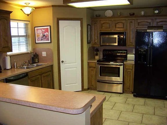 4th image of 3055 Homeplace Ln