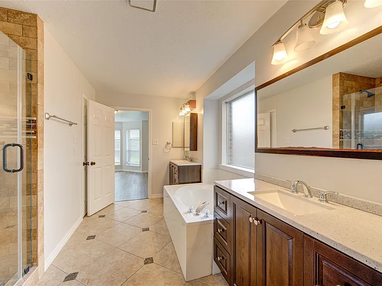 14123 Torrey Forest Dr — Photo 31