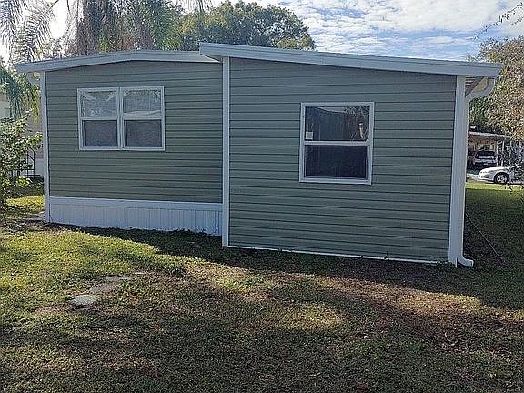 4th image of 4840 Goldfinch Dr