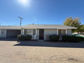 15739 Wanaque Rd, Apple Valley, CA
