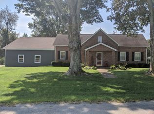 2935 E John Ford Rd, Hazleton, IN 47640