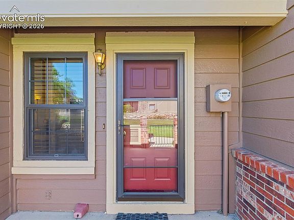 4th image of 6512 Foxdale Cir