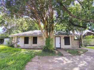 11926 Rhinebeck Dr, Houston, TX 77089