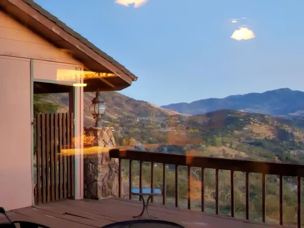 24409 San Juan Dr, Tehachapi, CA 93561