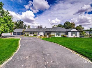 2013 S 10th Ave, Caldwell, ID 83605
