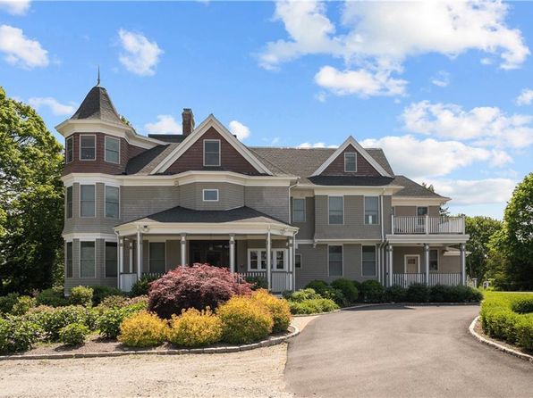 567 Bristol Ferry Rd APT 3