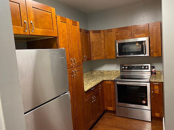 5th image of 200 Grand Cove Way #5G1