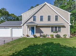 6 Bradford Ter, Plymouth, MA 02360