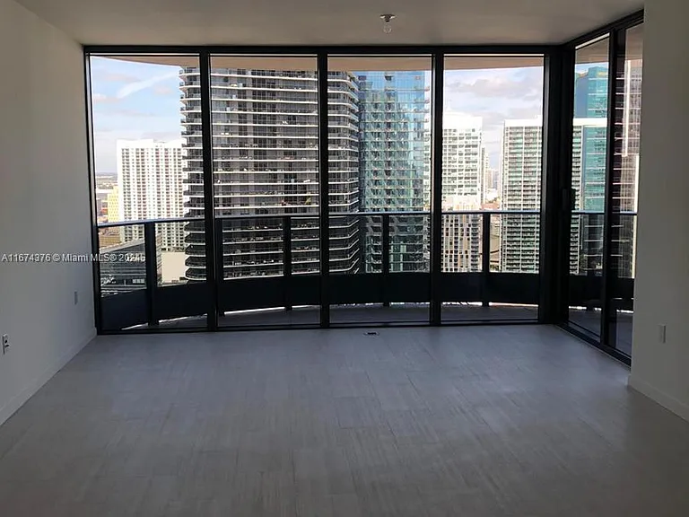1000 Brickell Plz #3415 — Photo 3