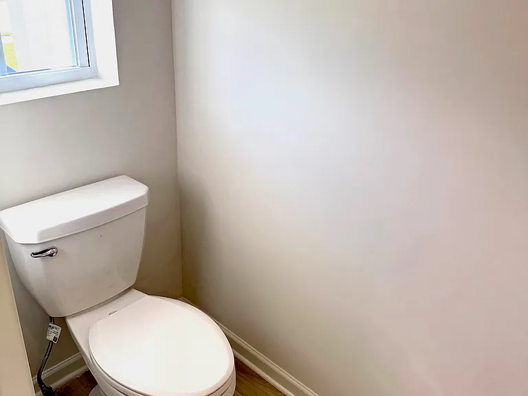 889 Moray Ln — Photo 19