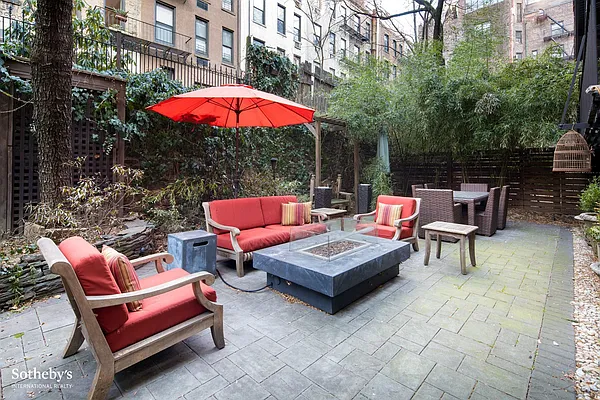 Rented by Sotheby's International Realty | media 13