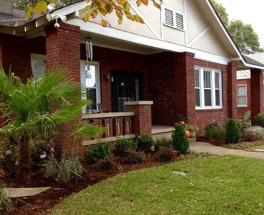 2nd image of 1721 Pinewood Dr