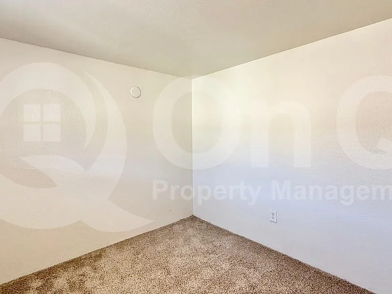 229 N Palm St #7 — Photo 23