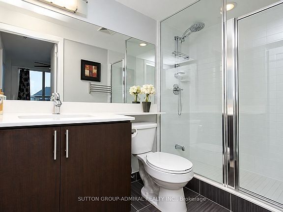 5th image of 30 N Park Rd Unit 407