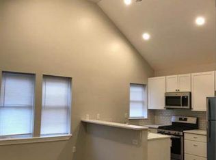 6135 Macbeth Dr APT 2, Baltimore, MD 21239