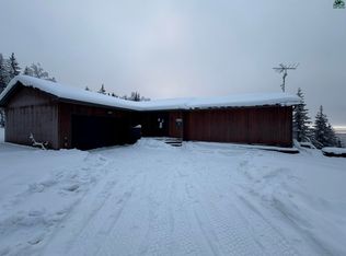 929 Cranberry Ridge Dr, Fairbanks, AK 99712