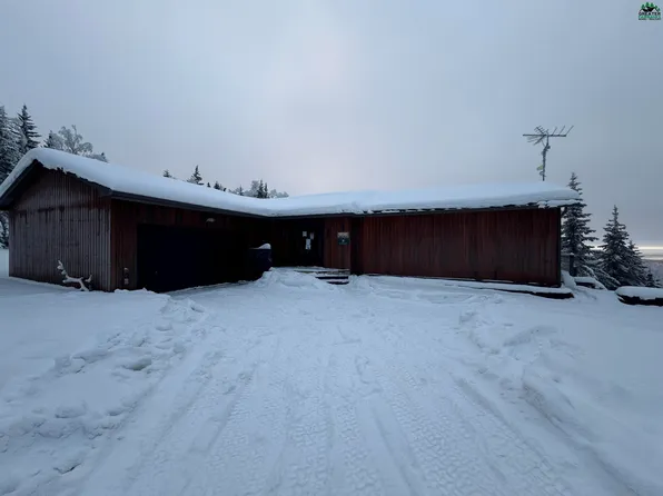 929 Cranberry Ridge Dr, Fairbanks, AK 99712