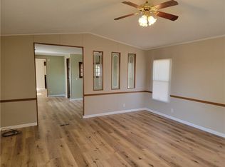 734 Liberty St, Ottawa, KS 66067