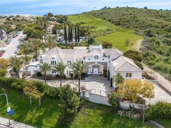 15406 Skyline Dr, Hacienda Heights, CA 91745