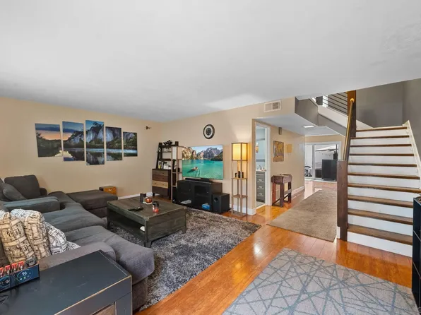 145 4th Ave Unit 11, Chula Vista, CA 91910