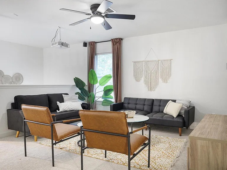 416 Rembert Ct — Photo 47
