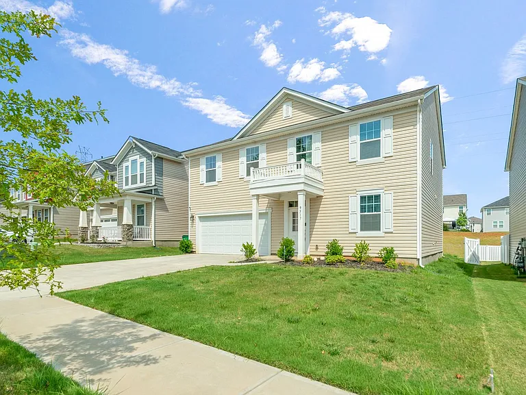9517 Harvard Oak Ct — Photo 3