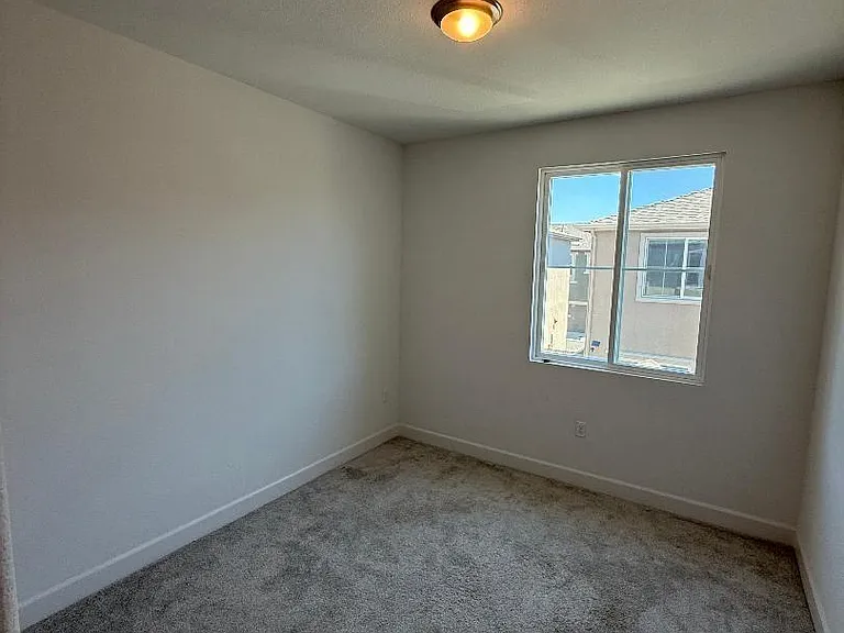 85 Savannah Ln — Photo 14