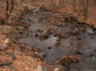 32 Rek Ln, Prospect, CT 06712