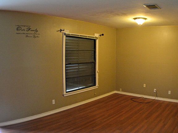 2nd image of 218 Charlotte Dr