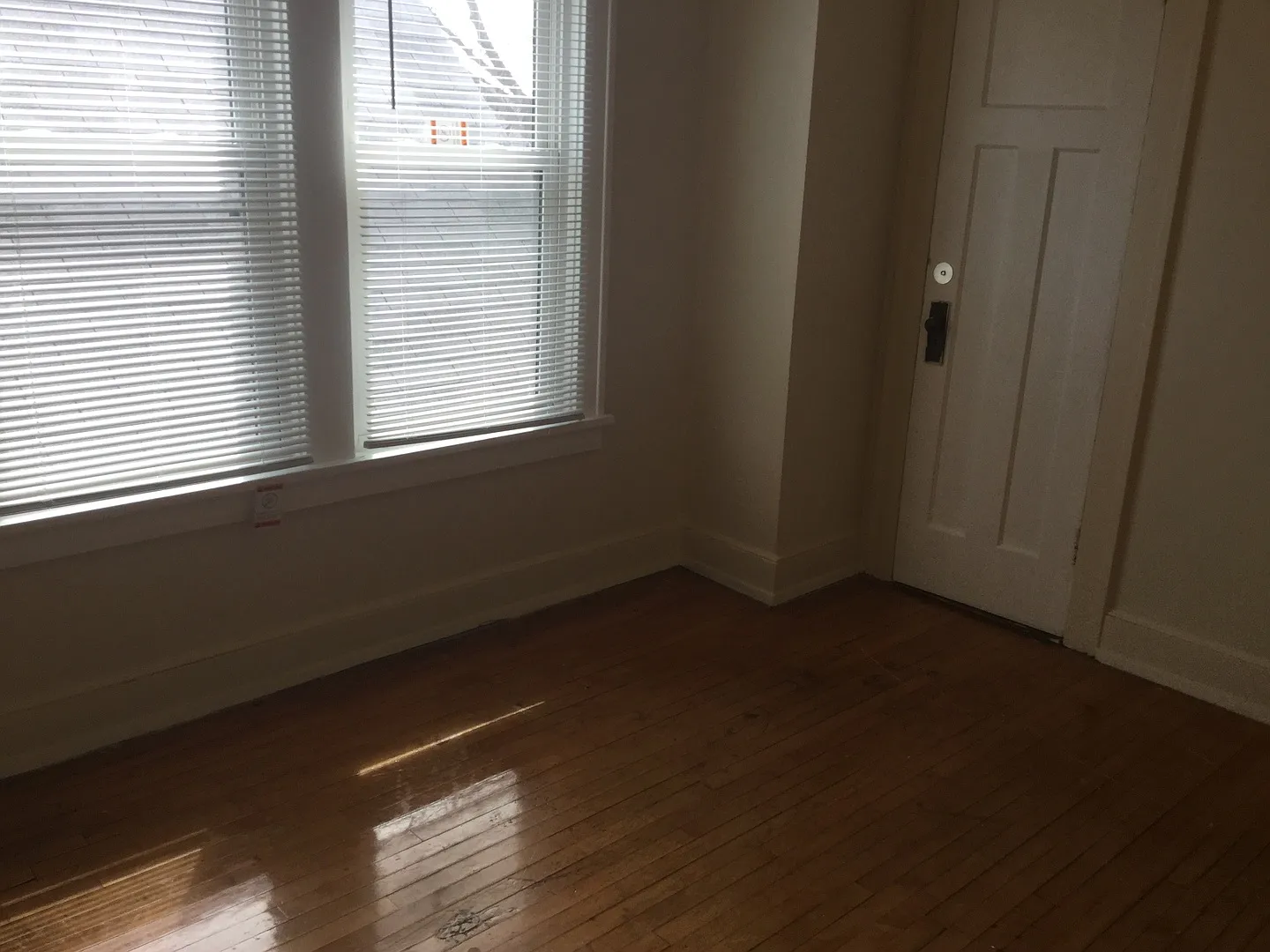 977-983 W Arthur Ave — Photo 3
