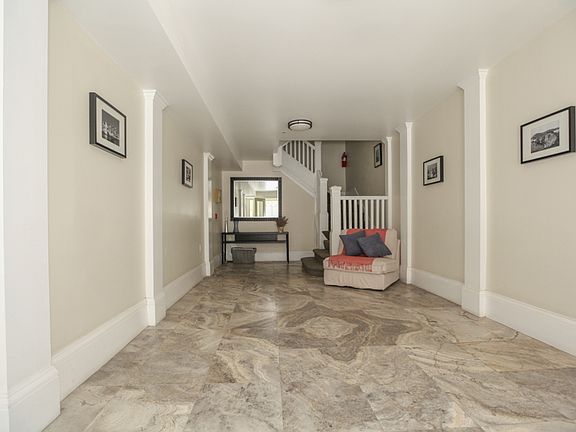 2nd image of 557 Fillmore St APT 5