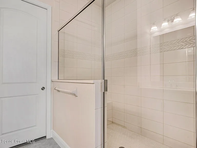 2988 Pangea Cir — Photo 34