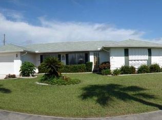 2377 Beacon Dr, Pt Charlotte, FL 33952