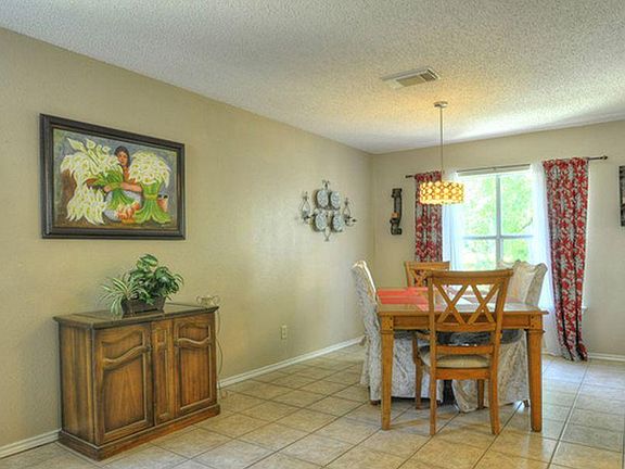 3rd image of 15818 Lomita Springs Dr