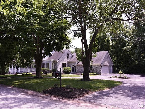 2nd image of 5125 Valleyview Dr